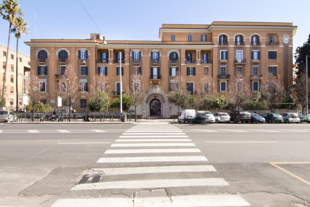 Alex Place Roma